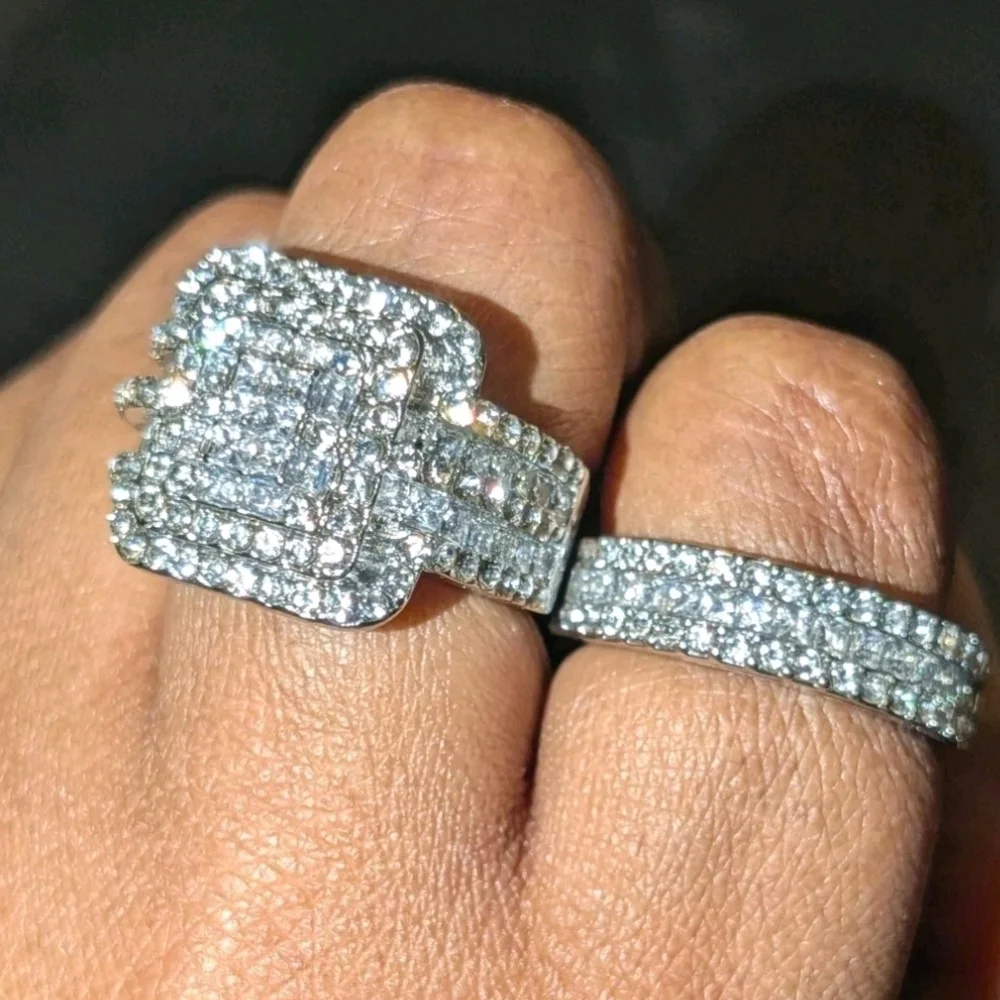 Shimmering Cluster Engagement /Wedding Set 5Ct Lab Created Diamond Unisex